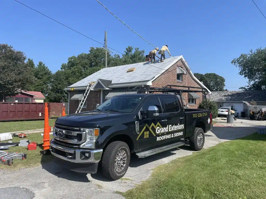 local roofing company - 01